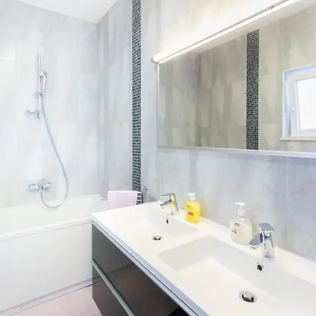 Letizia Guest house 3*